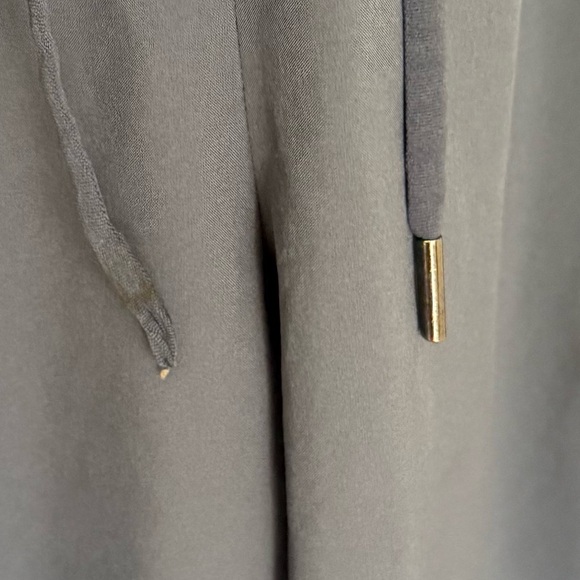 Athleta Jumper Women XL Iron Blue Sleeveless Unbound Jumpsuit Romper Zip Pockets - Picture 4 of 16